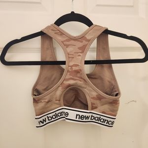 New Balance Women's Pink Camo Sports Bra Size Medium